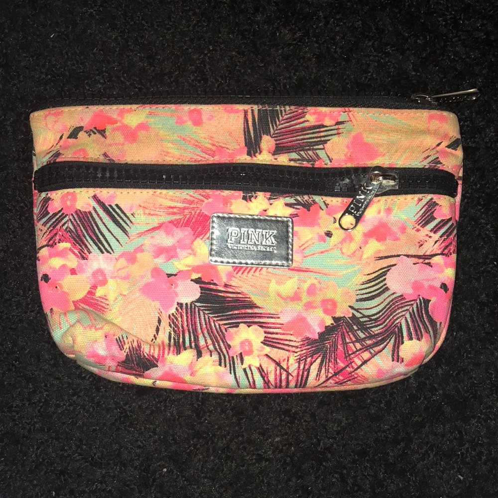 Victoria’s Secret PINK makeup bag